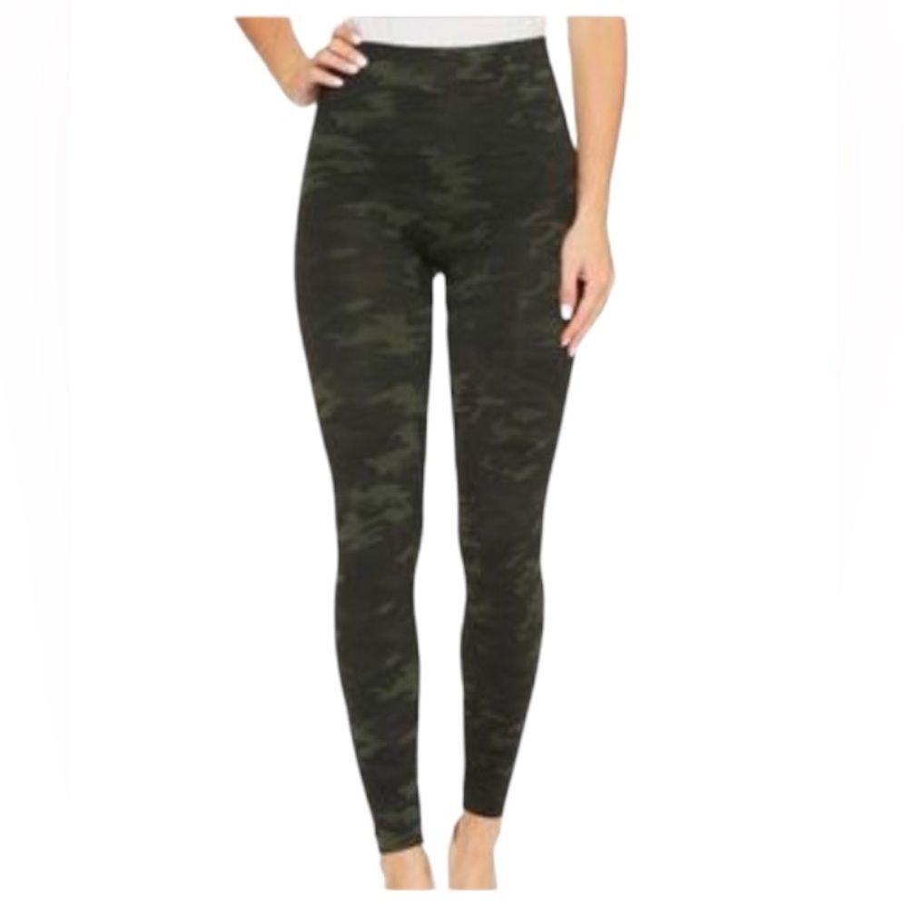 SPANX Look at Me Now Green Camo Seamless Leggings Size Medium